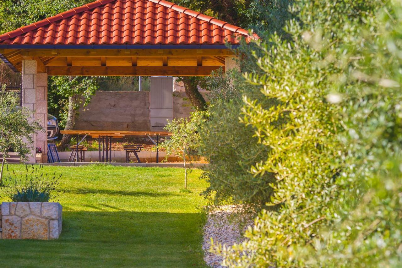 Luxury Apartments Villa Matea 2 Малинска Экстерьер фото