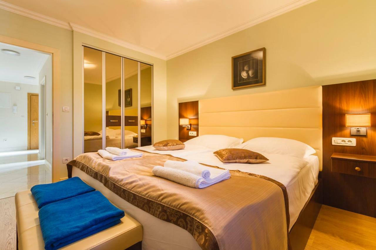 Luxury Apartments Villa Matea 2 Малинска Экстерьер фото