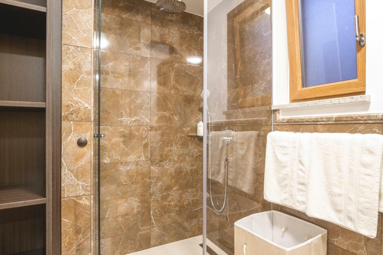 Luxury Apartments Villa Matea 2 Малинска Экстерьер фото